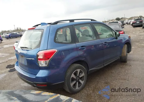 2018 Subaru Forester 2.5I из США, поврежденный, VIN JF2SJABC9JH560431